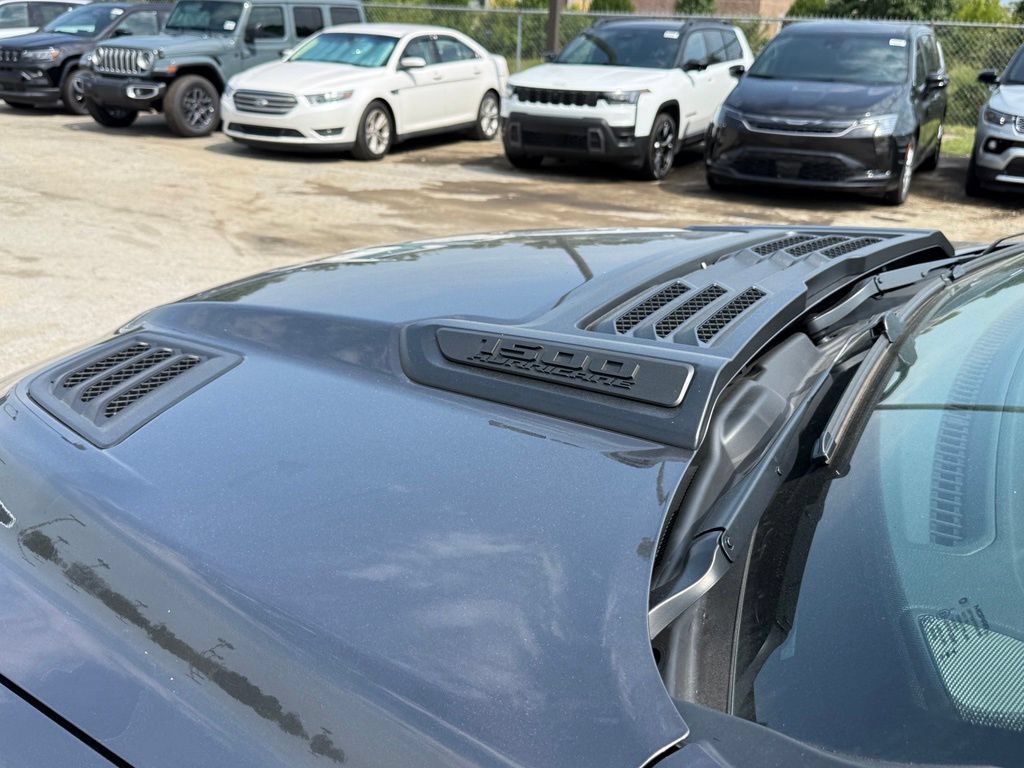 New 2026 RAM 1500 Laramie w/ Night Edition AWD/4WD image 11