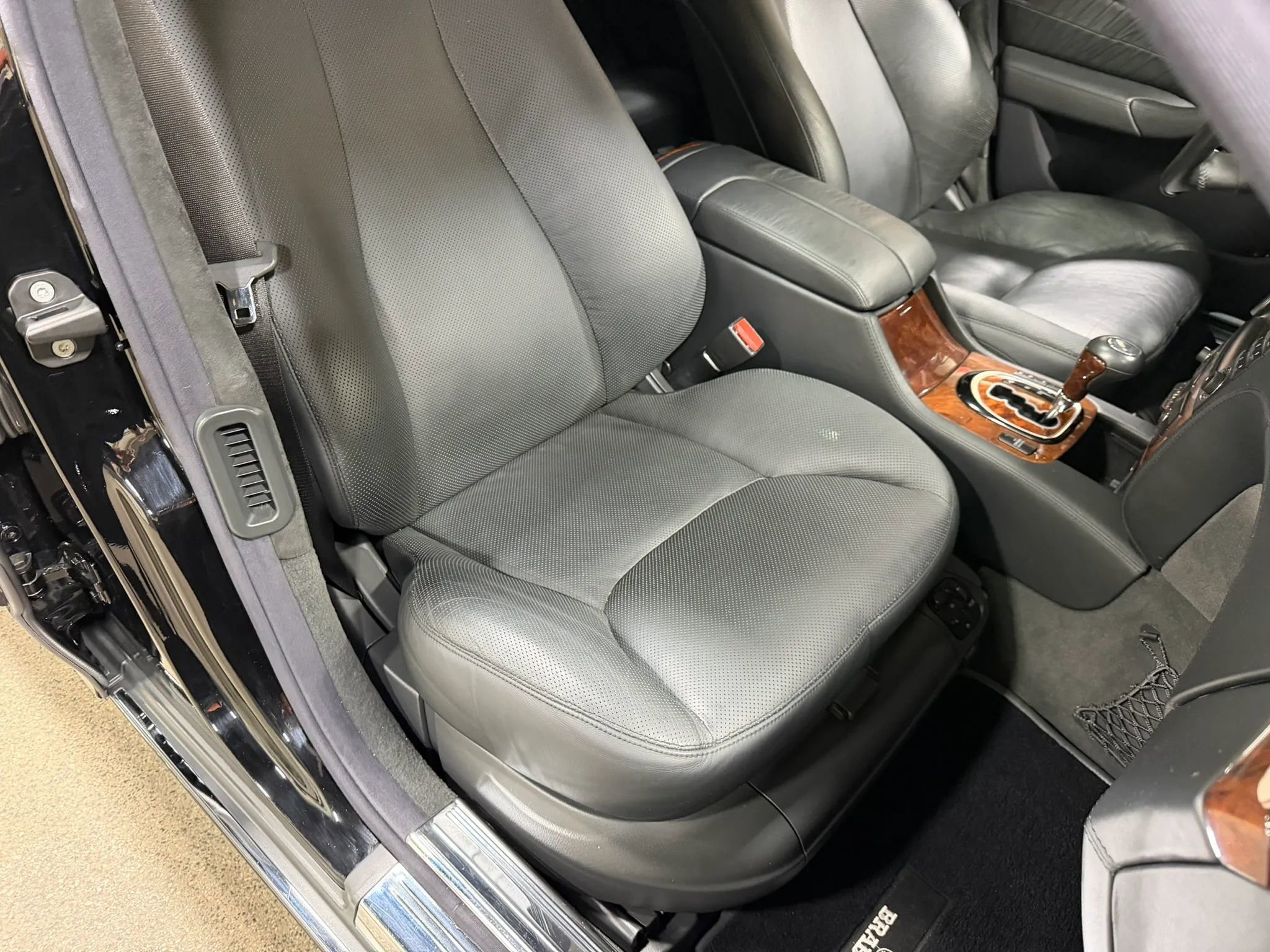 Used 2003 Mercedes-Benz S 600 image 48