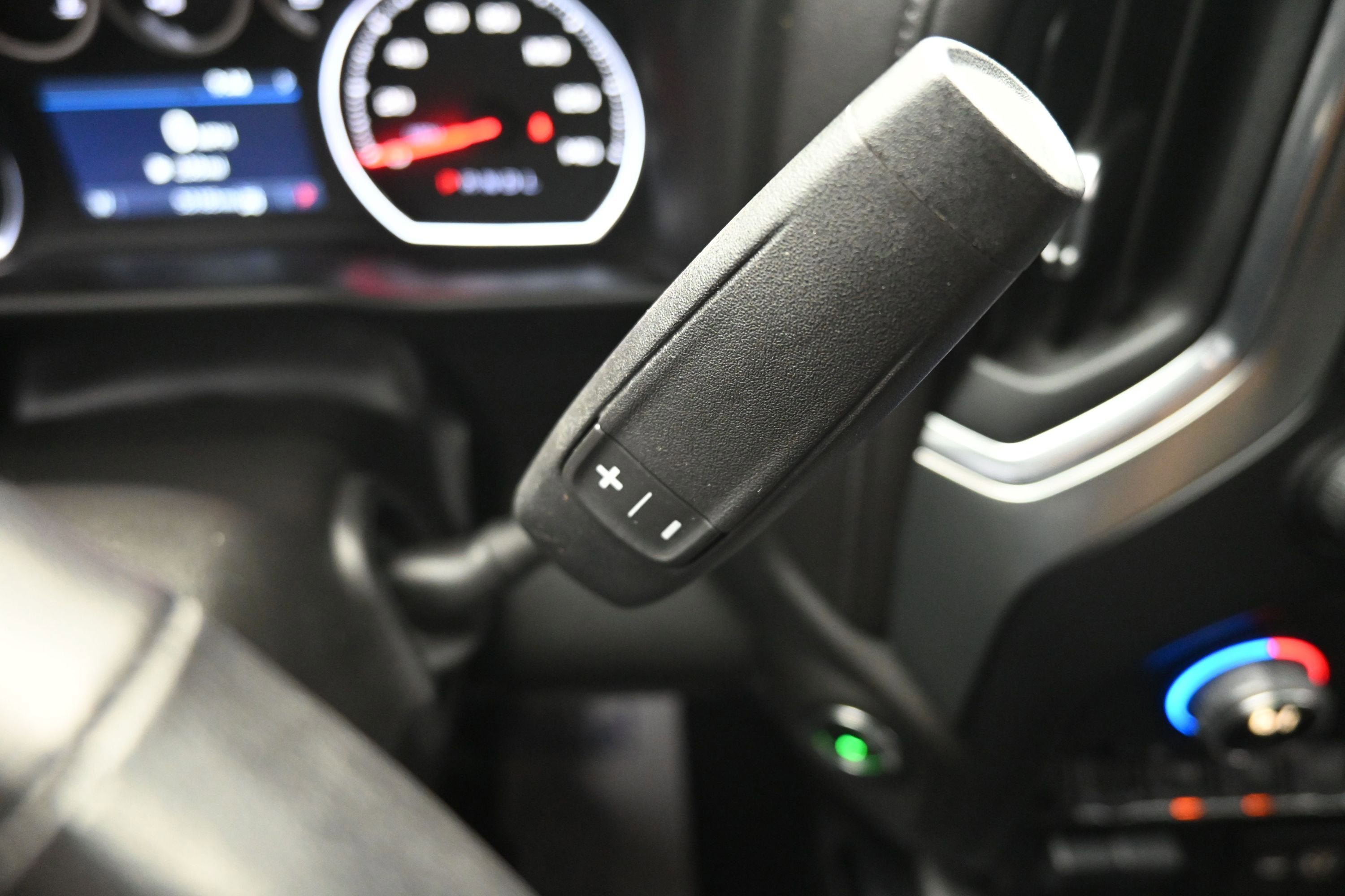 Used 2020 Chevrolet Silverado 1500 LT Trail Boss AWD/4WD image 19