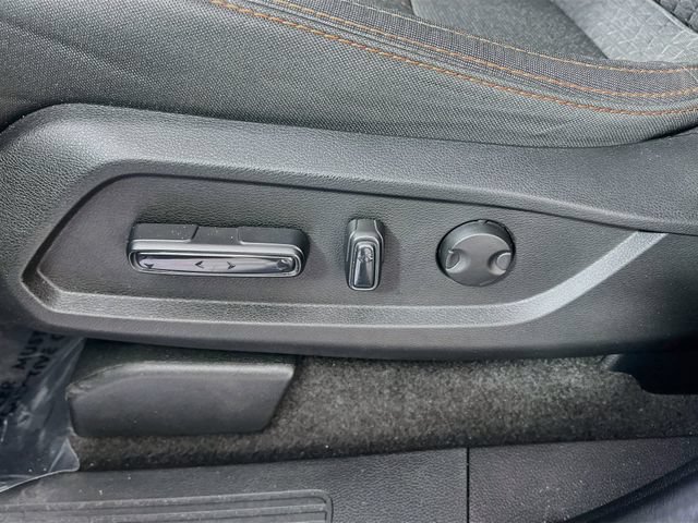 Used 2025 Honda Pilot Sport image 13