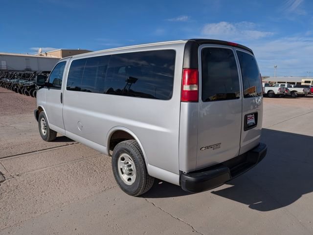 Used 2016 Chevrolet Express 2500 LS RWD image 8