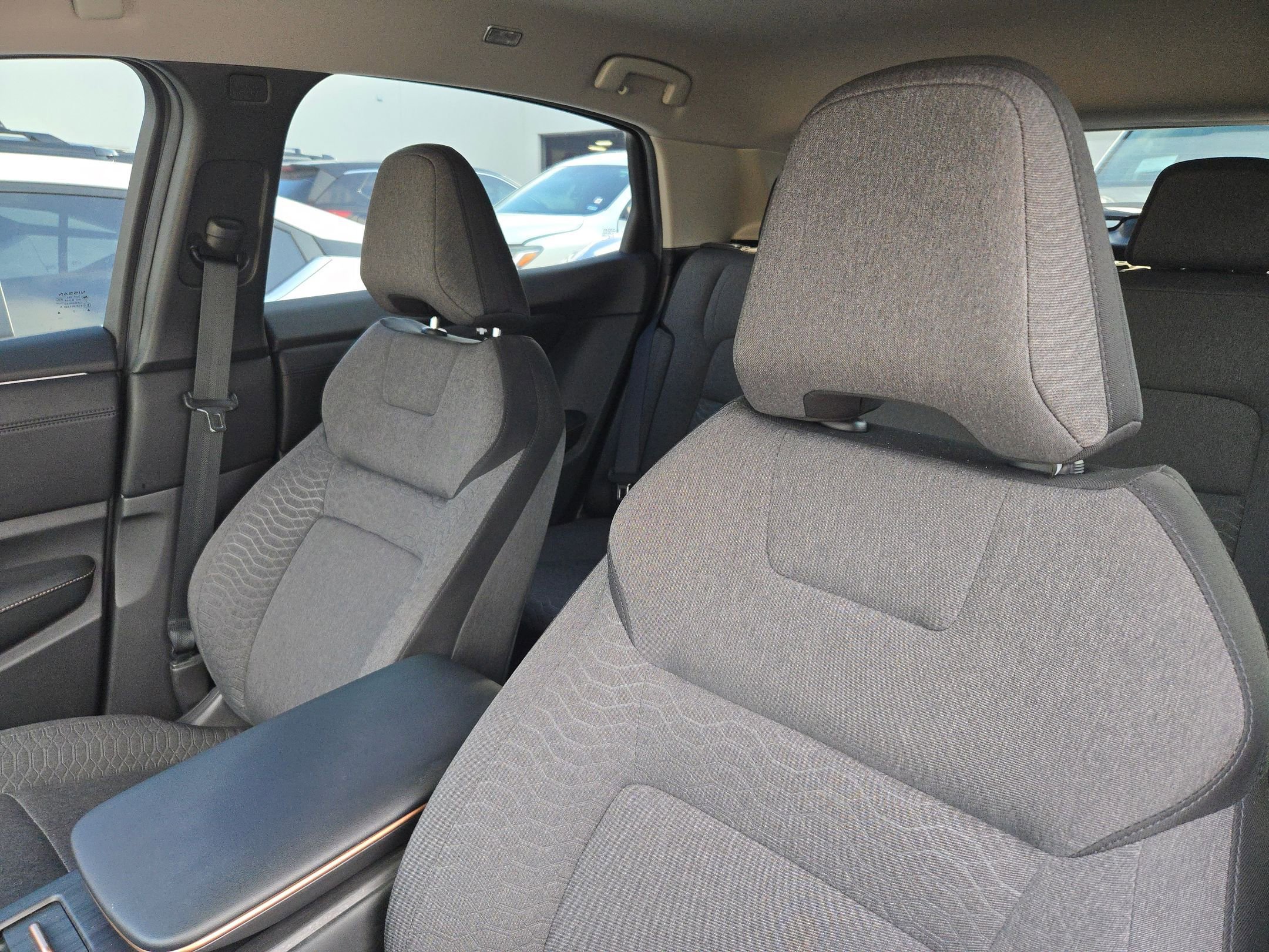 Certified 2023 Nissan Ariya FWD image 9