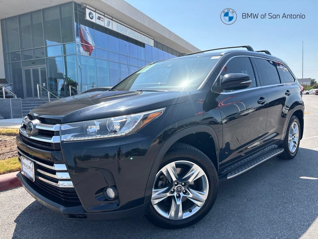 Used 2017 Toyota Highlander Limited
