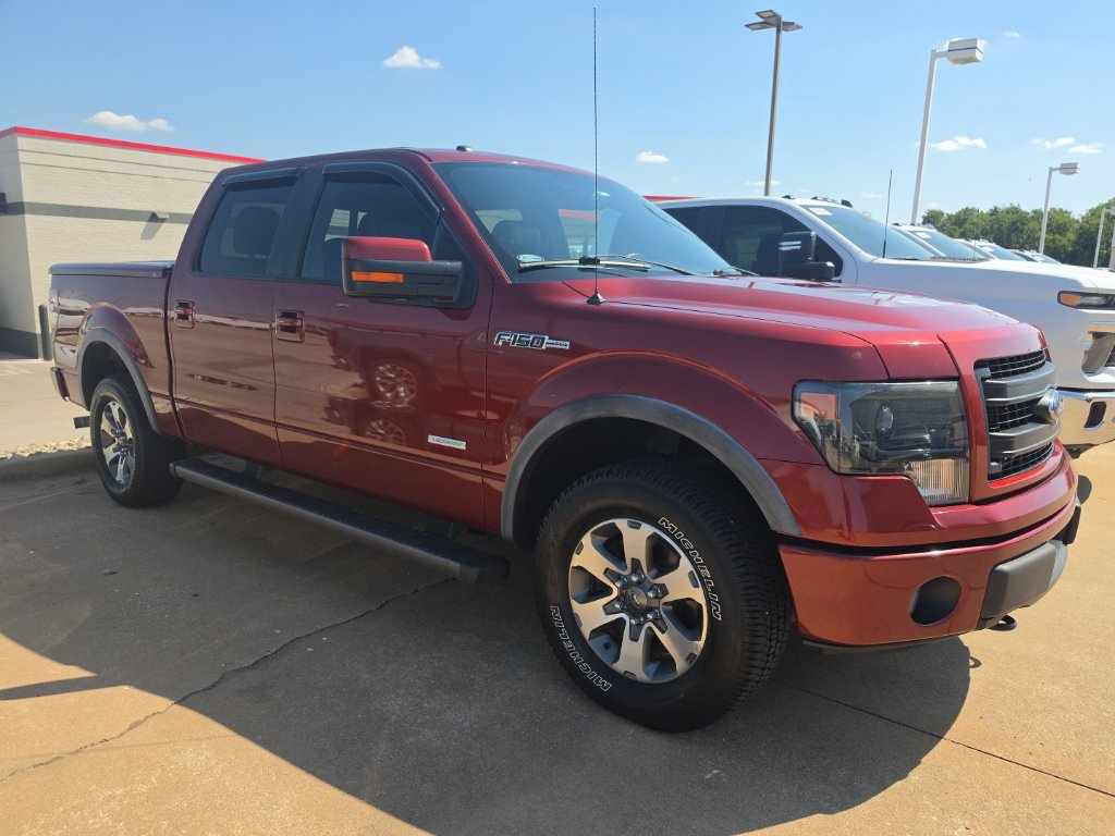 Used 2014 Ford F150 FX4 w/ Equipment Group 402A Luxury AWD/4WD image 4