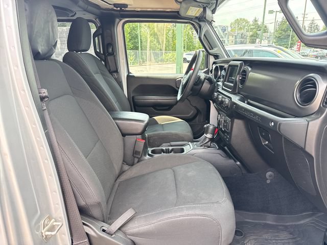 Used 2023 Jeep Wrangler Unlimited AWD/4WD image 9