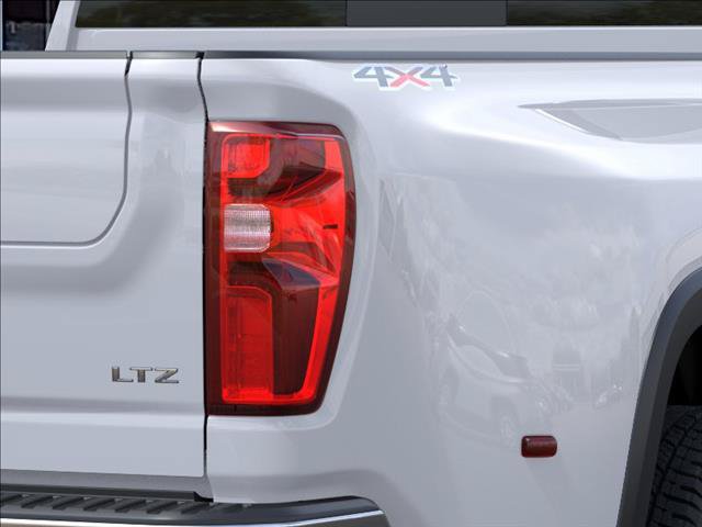 New 2026 Chevrolet Silverado 3500 LTZ w/ LTZ Convenience Package AWD/4WD image 11