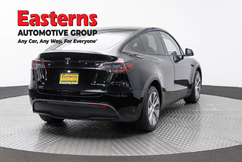 Used 2022 Tesla Model Y Long Range AWD/4WD image 7