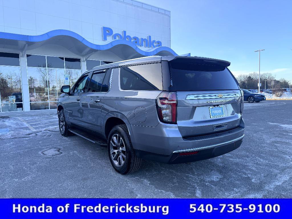 Used 2022 Chevrolet Suburban LT w/ Luxury Package image 4