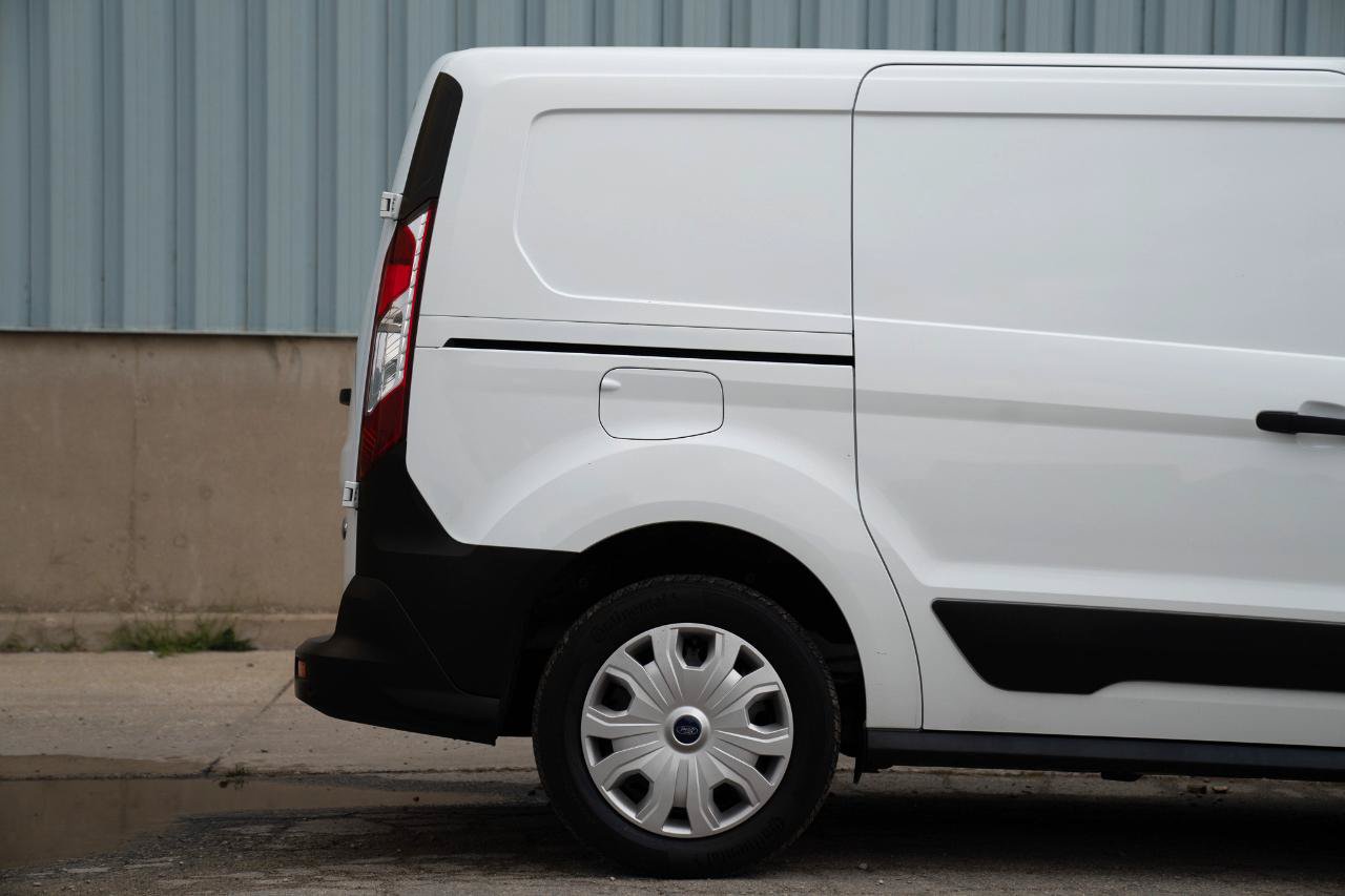 Used 2022 Ford Transit Connect XL image 12