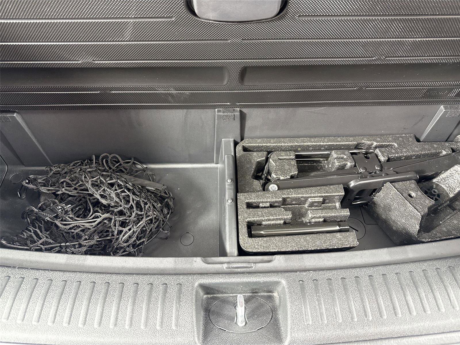 Used 2019 Kia Sorento L image 40