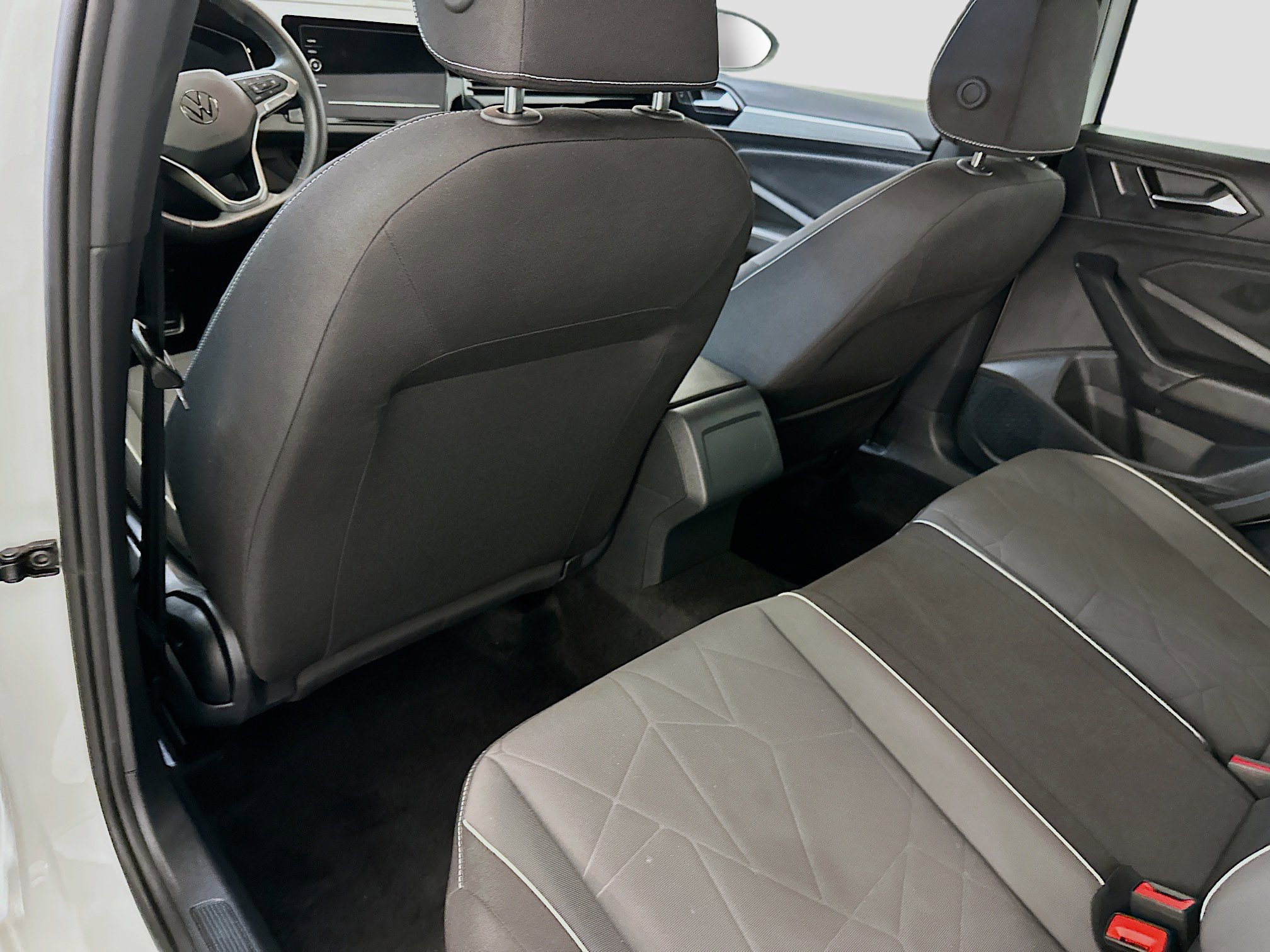 Used 2025 Volkswagen Jetta Sport image 27