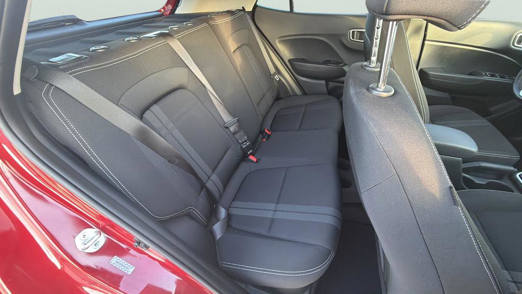 Used 2023 Hyundai Venue SEL w/ Cargo Package FWD image 22