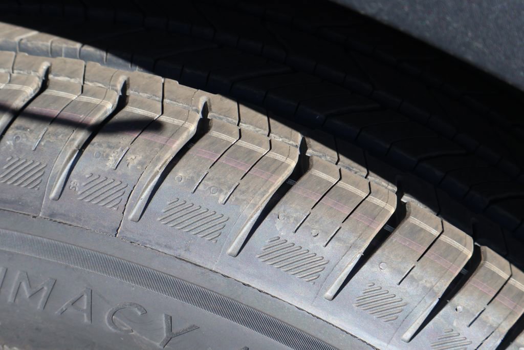 New 2026 Chevrolet Equinox EV LT image 12