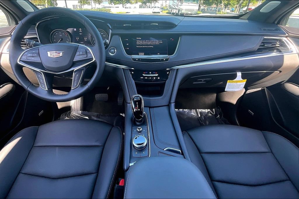 New 2026 Cadillac XT5 Premium Luxury w/ LPO, Floor Liner Package FWD image 7