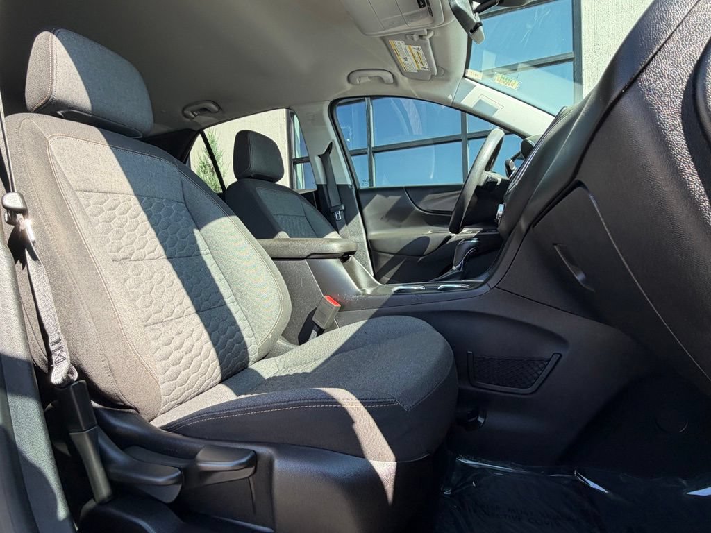 Used 2018 Chevrolet Equinox LT FWD image 21