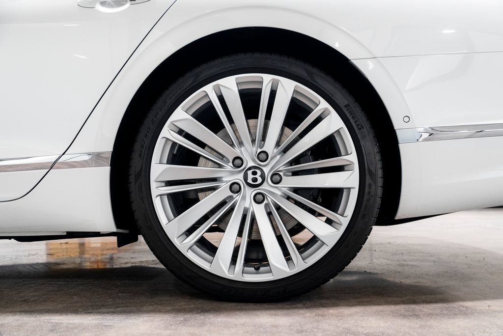 Used 2023 Bentley Flying Spur W12 AWD/4WD image 34