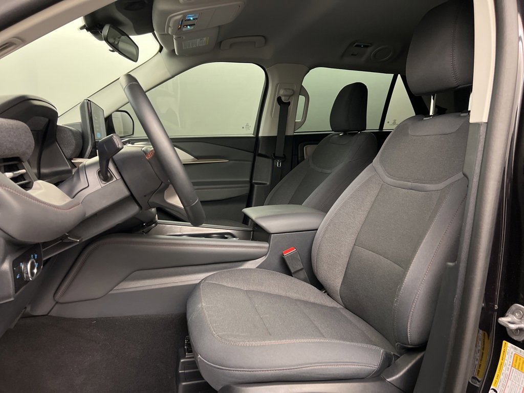 Certified 2025 Ford Explorer Active image 25