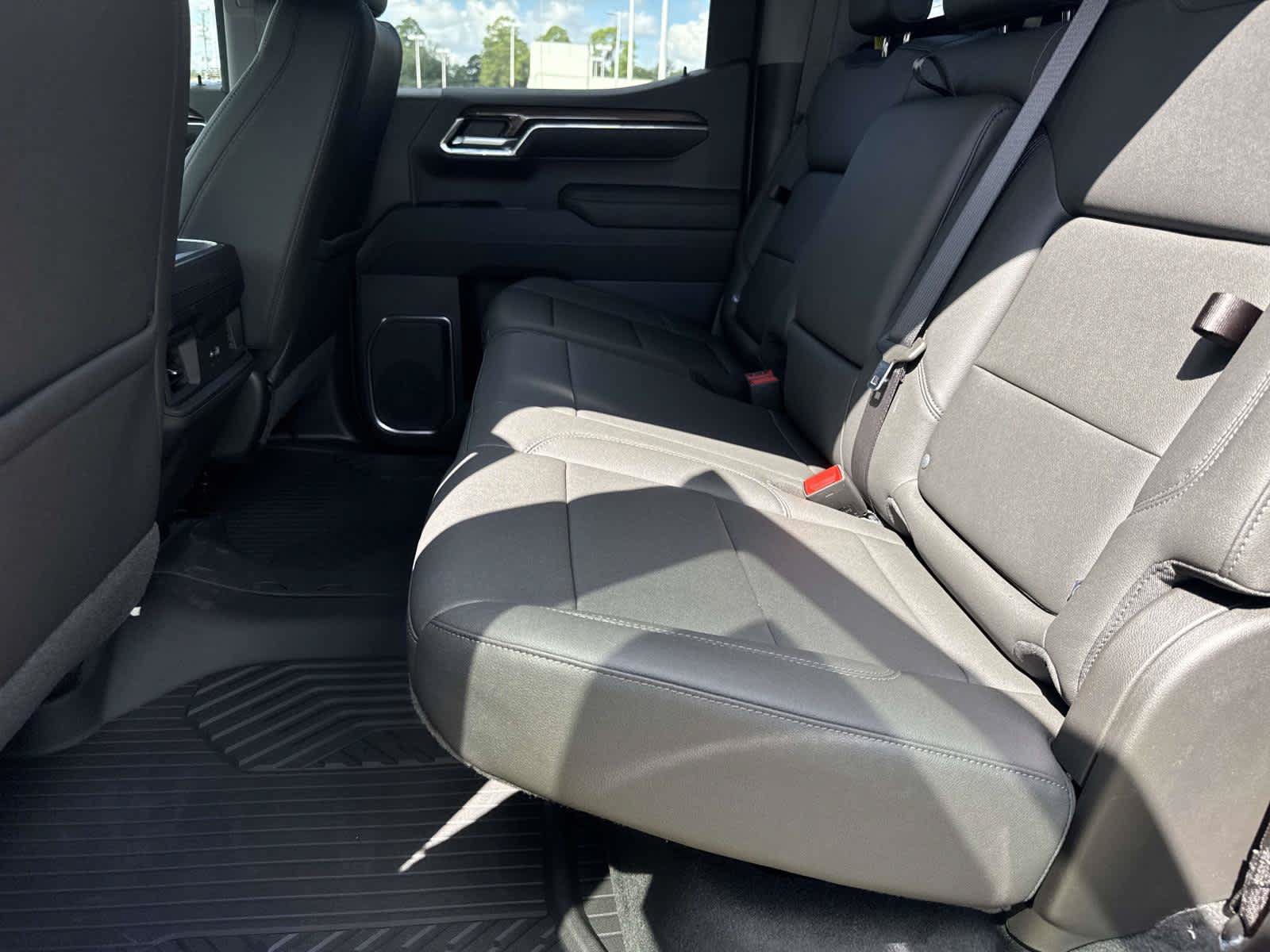 New 2026 Chevrolet Silverado 1500 LT Trail Boss w/ LT Trail Boss Premium Package AWD/4WD image 8
