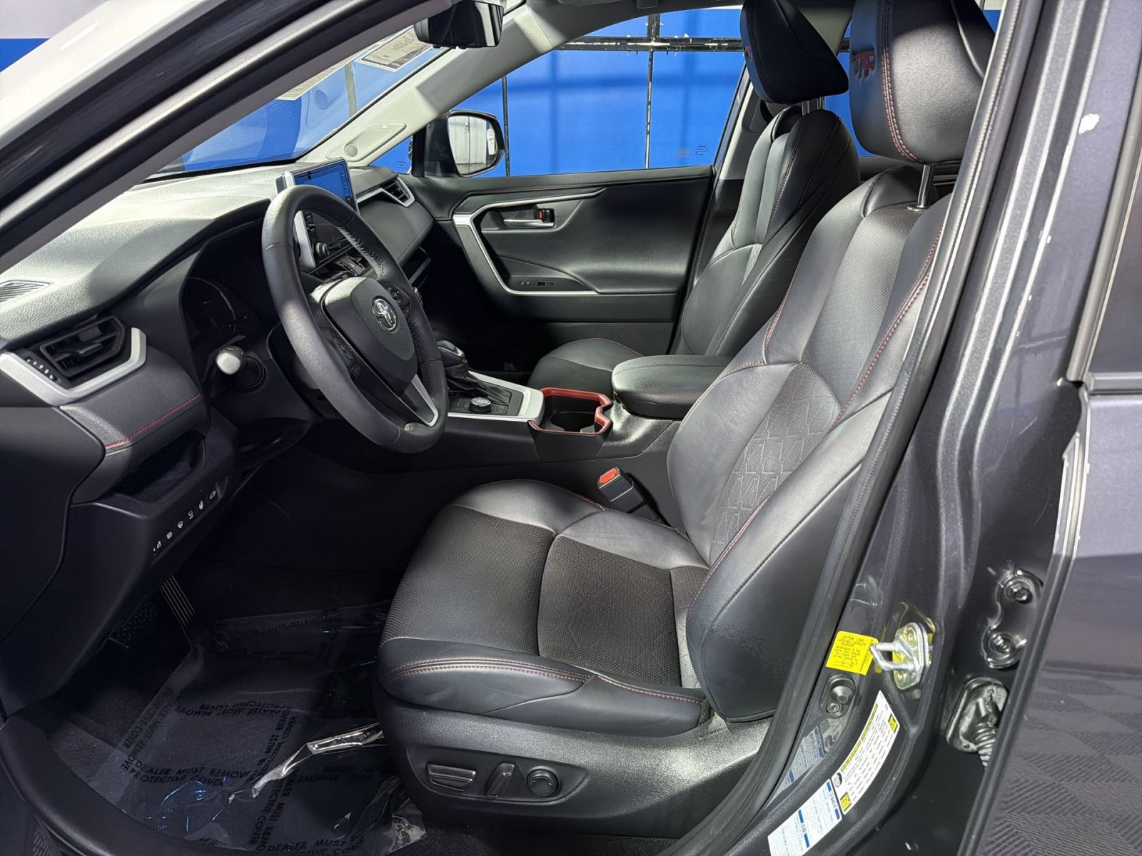 Used 2021 Toyota RAV4 TRD Off-Road AWD/4WD image 26
