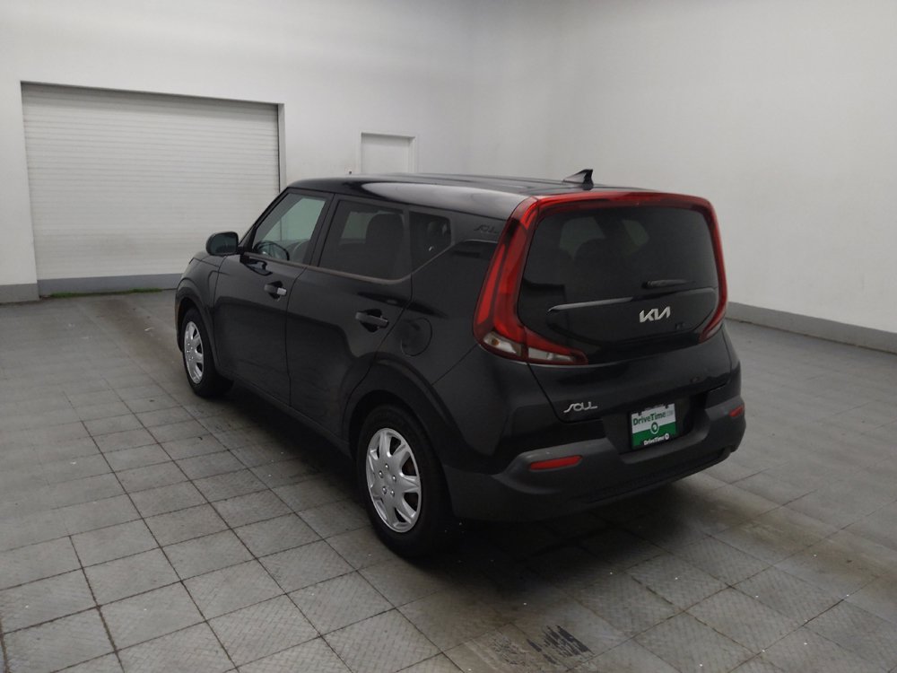 Used 2022 Kia Soul LX FWD image 5