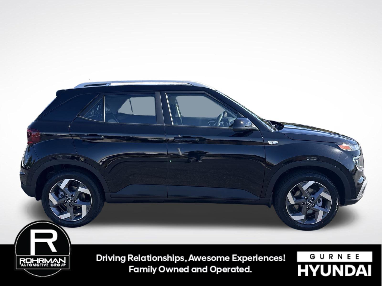 New 2026 Hyundai Venue SEL FWD image 9