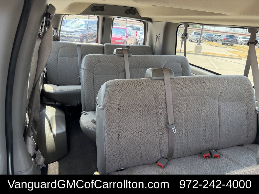 Used 2025 Chevrolet Express 3500 LT w/ LT Preferred Equipment Group RWD image 32