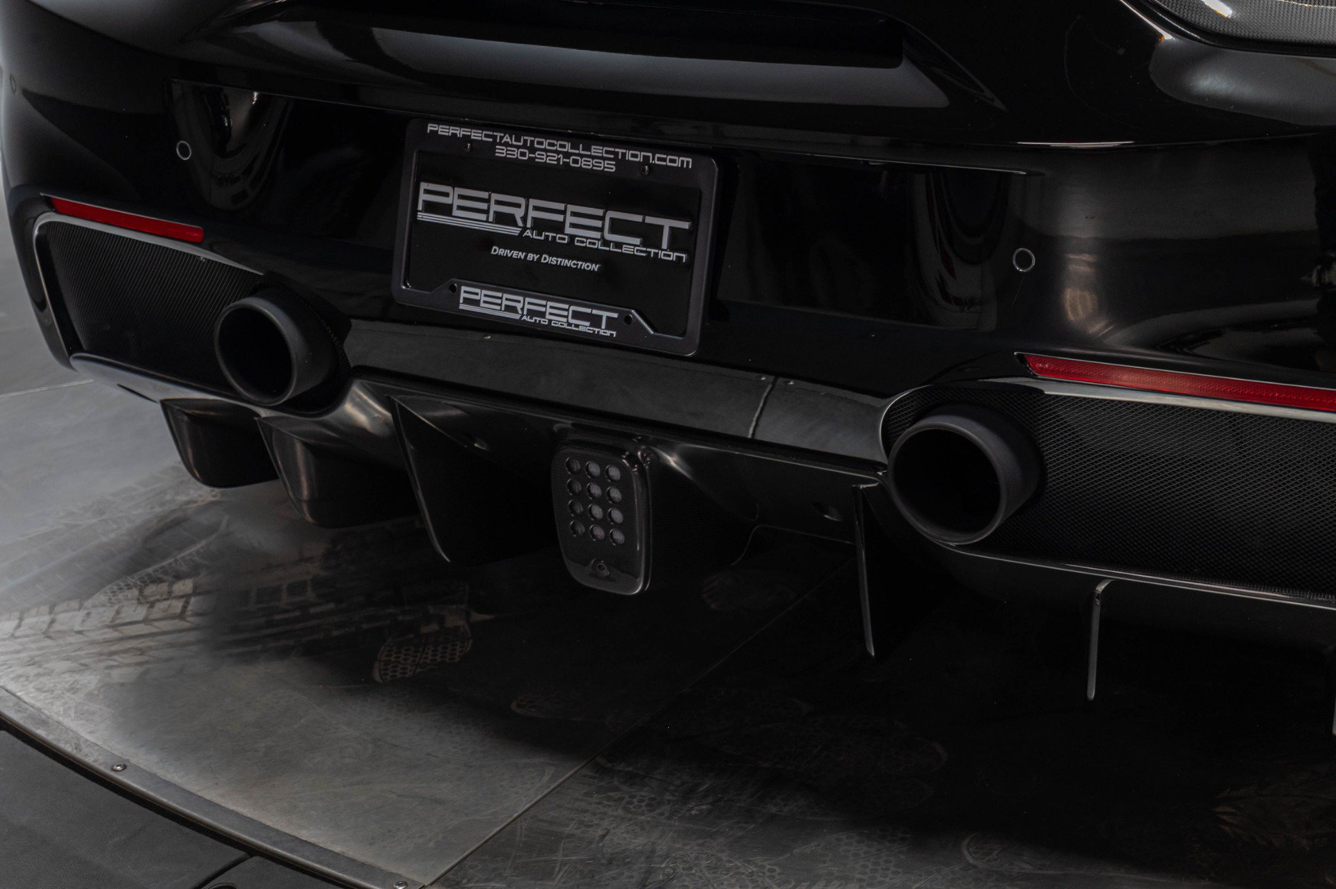 Used 2016 Ferrari 488 Spider RWD image 61
