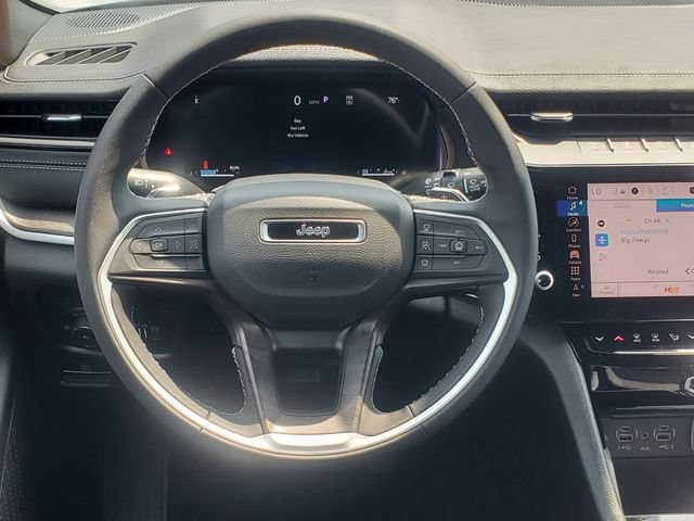 New 2026 Jeep Grand Cherokee Limited AWD/4WD image 13