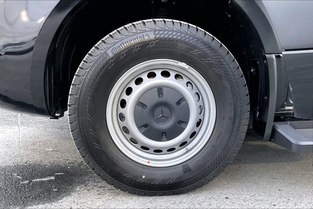 New 2025 Mercedes-Benz Sprinter 3500 image 12