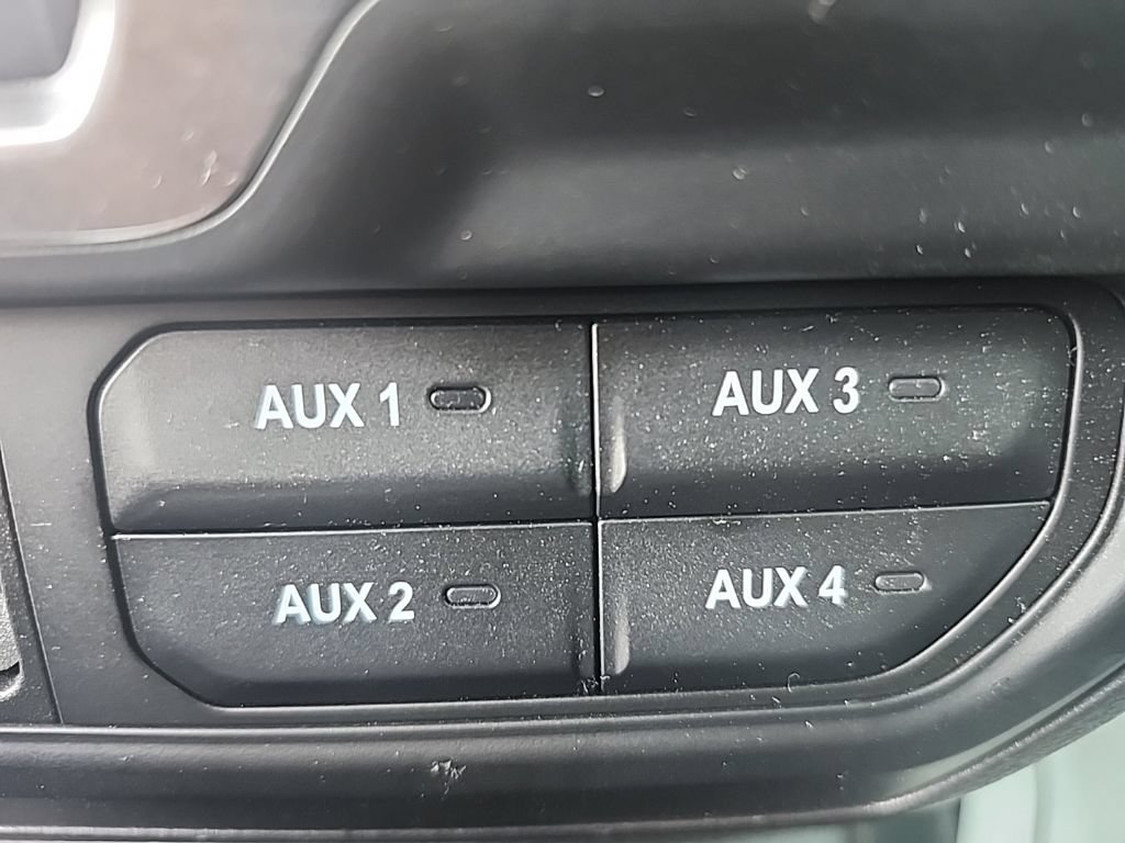 Certified 2024 Jeep Wrangler Sport AWD/4WD image 8