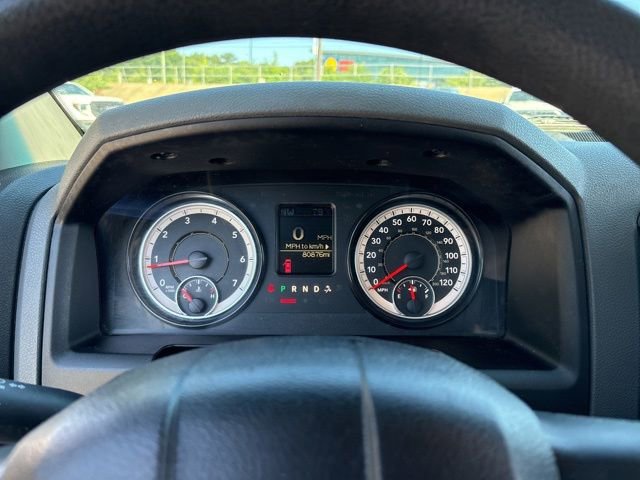 Used 2017 RAM 1500 Classic SLT RWD image 11