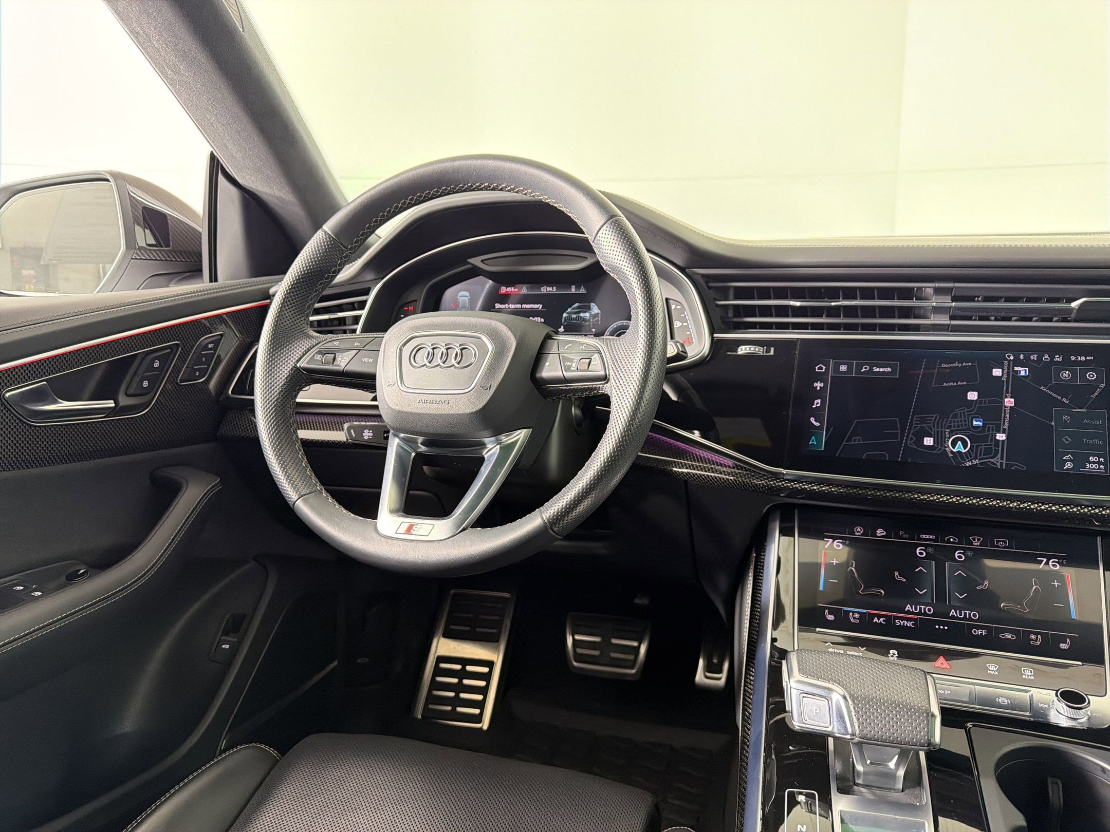Used 2023 Audi SQ8 Prestige image 28