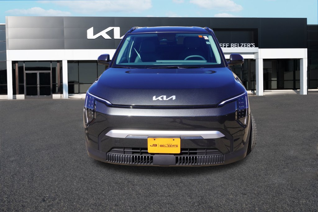 New 2027 Kia EV3 Wind AWD/4WD image 8