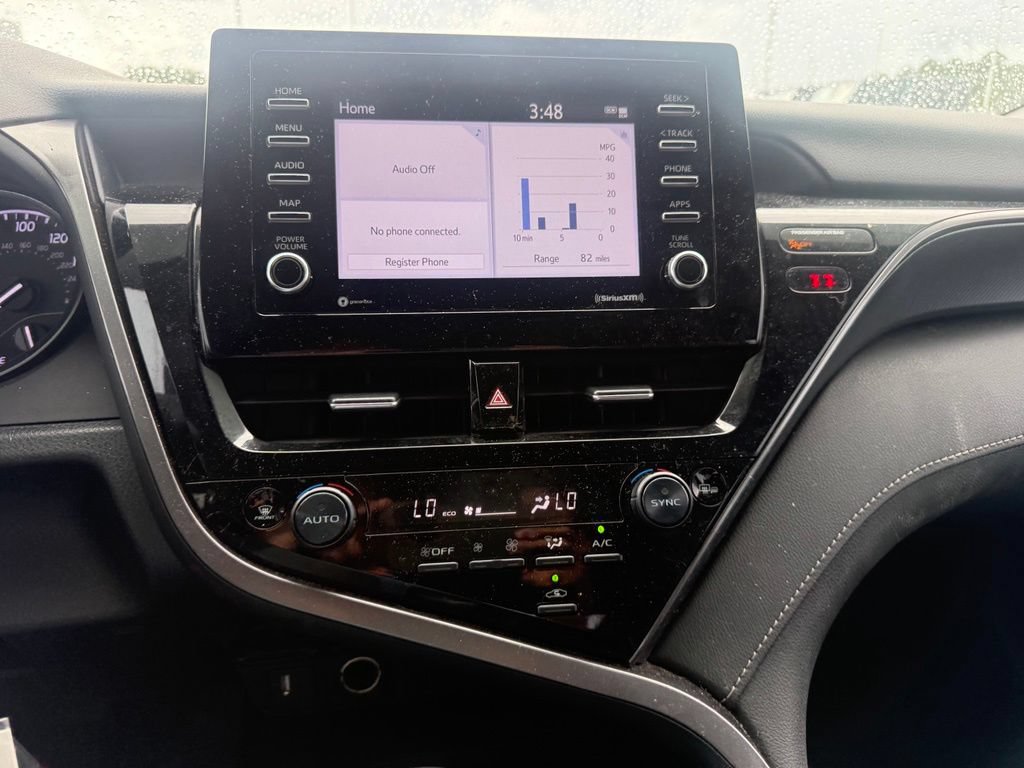 Used 2023 Toyota Camry SE FWD image 9