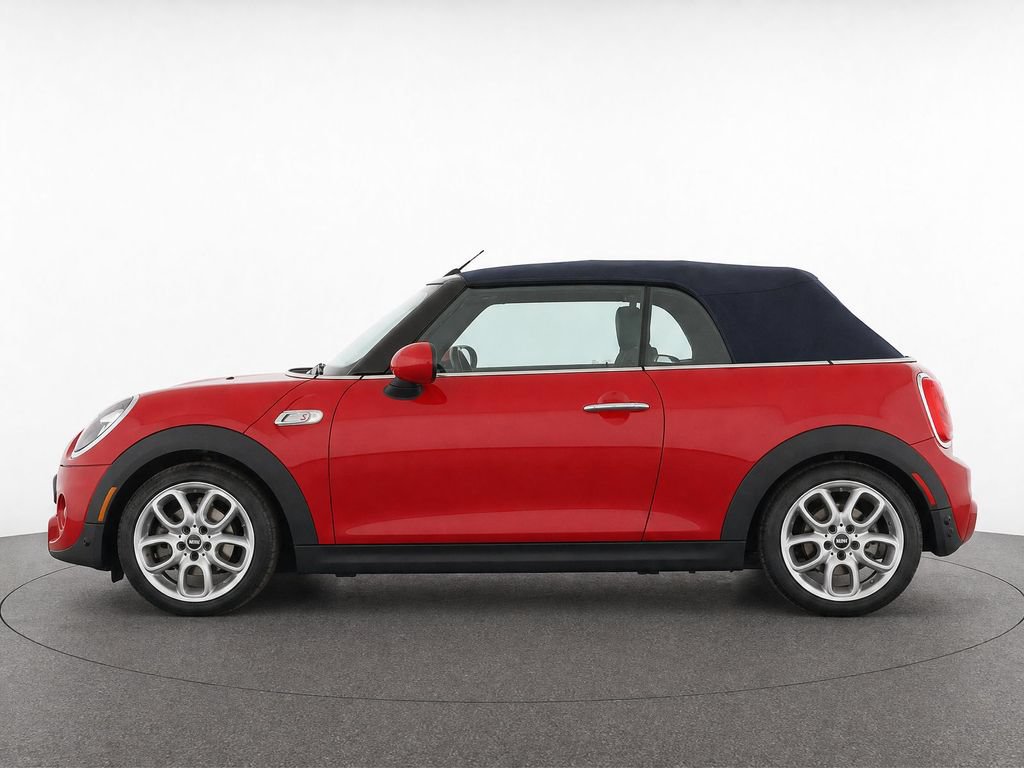 Used 2018 MINI Cooper S FWD image 6
