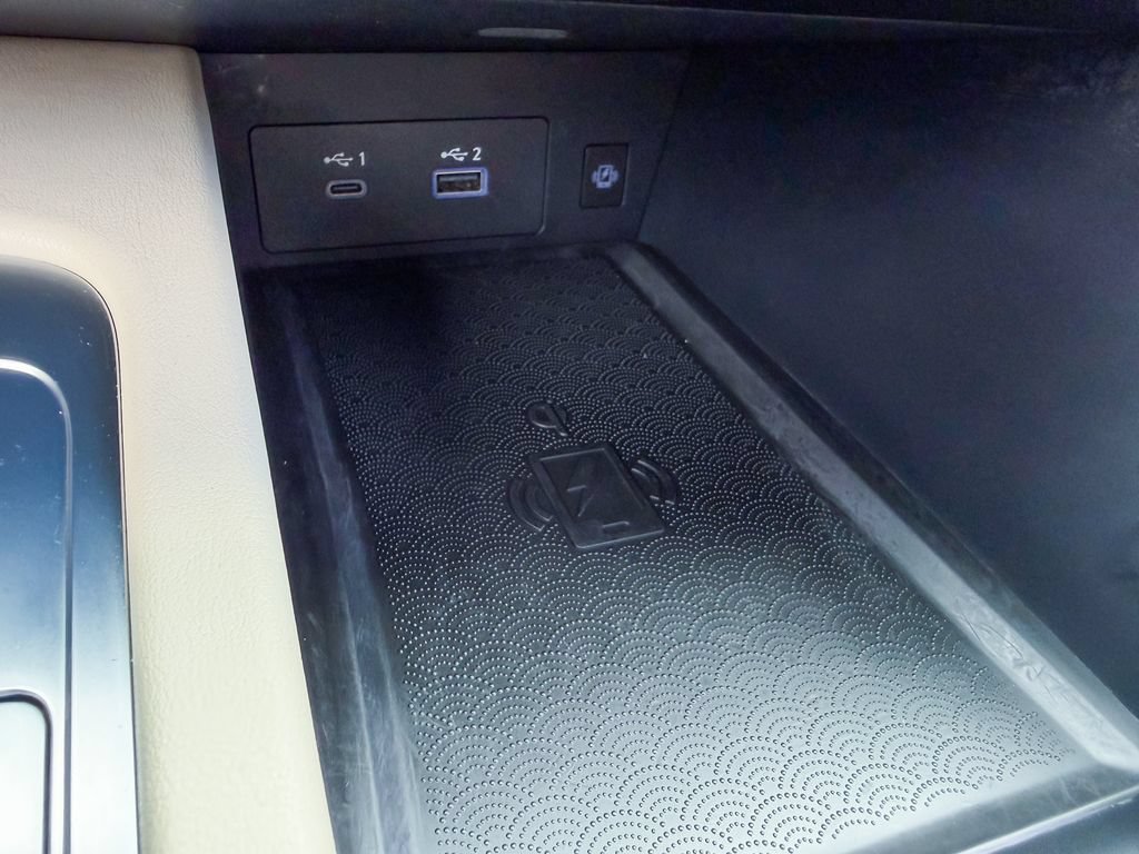 Used 2023 INFINITI QX60 Sensory w/ Cargo Package AWD/4WD image 44