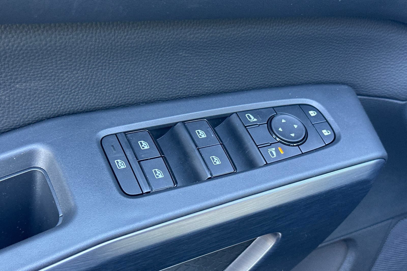 New 2026 Nissan Pathfinder Rock Creek AWD/4WD image 13