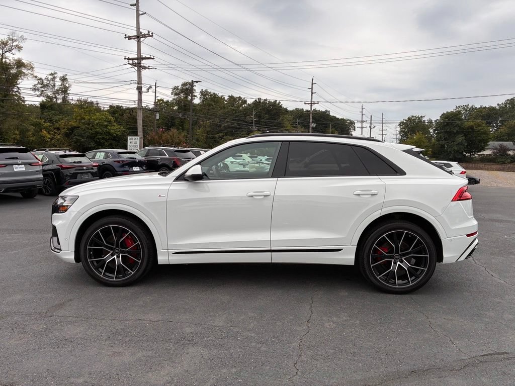 Used 2023 Audi Q8 Prestige w/ Prestige Package AWD/4WD image 4