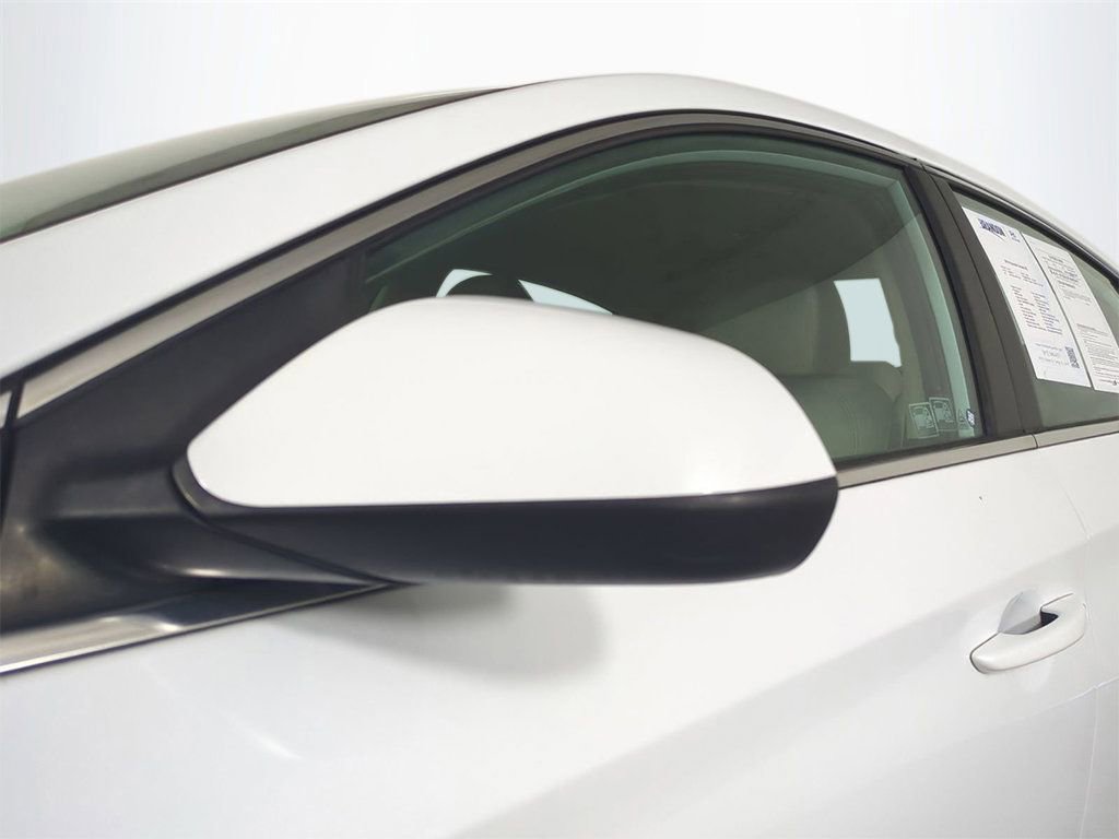 Used 2019 Hyundai Sonata SE FWD image 12