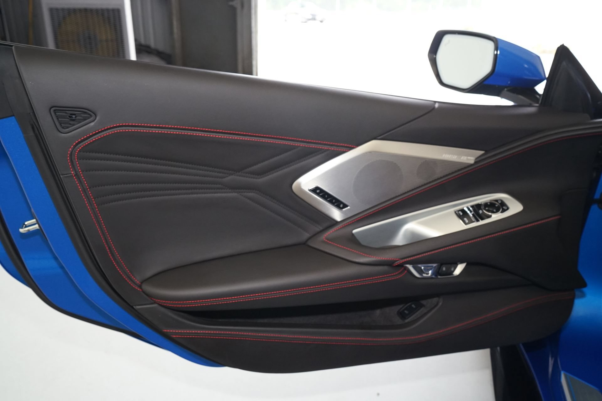 Used 2024 Chevrolet Corvette Z06 RWD image 20