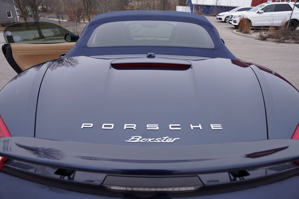 Used 2016 Porsche Boxster image 16