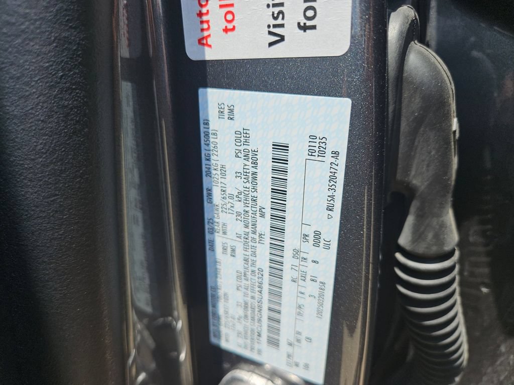 Used 2025 Ford Escape Active AWD/4WD image 29