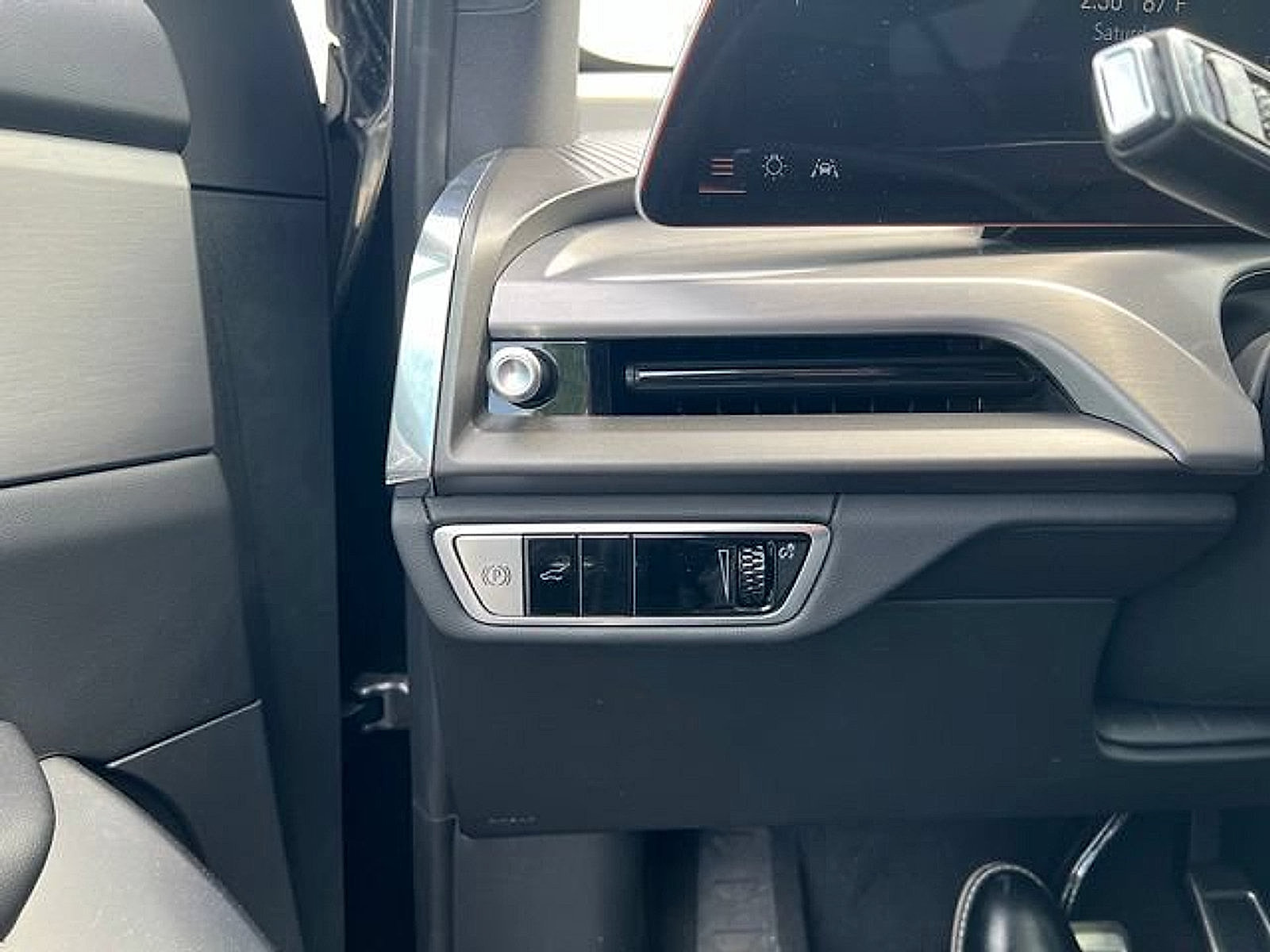 Certified 2026 Cadillac Vistiq Sport w/ LPO, Floor Liner Package AWD/4WD image 30