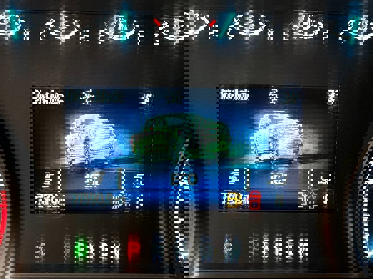 Used 2022 Ford F150 XLT w/ Trailer Tow Package image 18