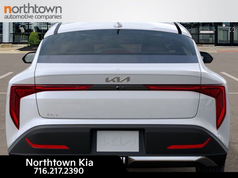 New 2025 Kia K4 LXS image 14