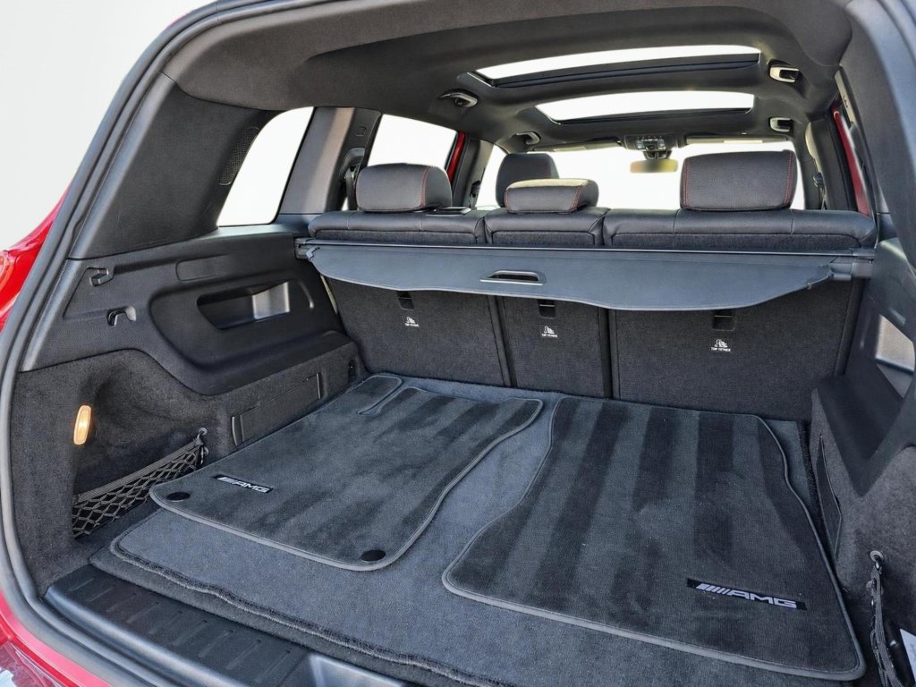 Used 2022 Mercedes-Benz GLB 250 4MATIC image 23
