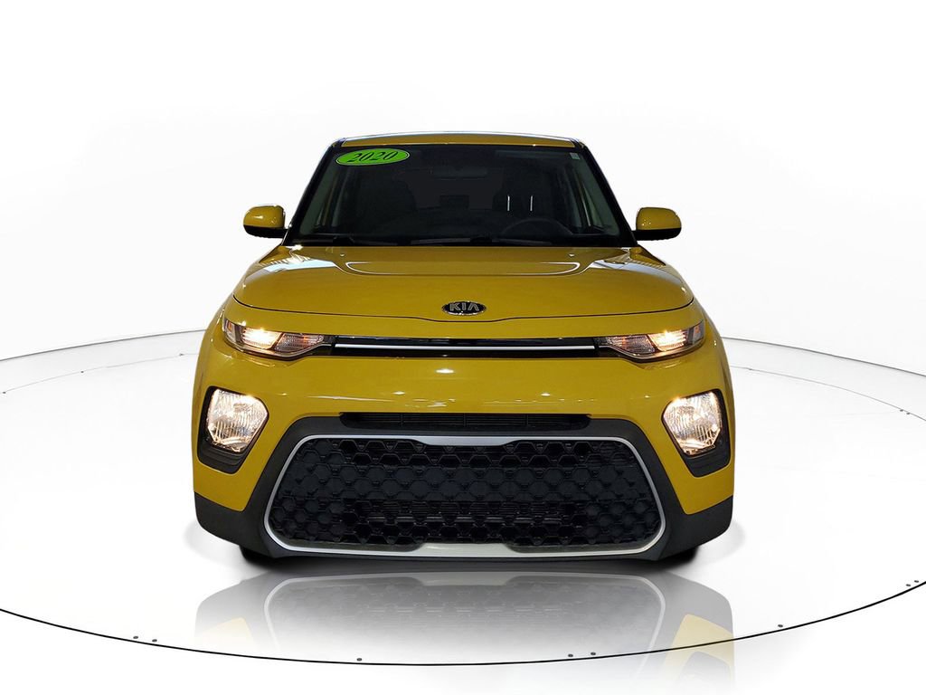 Used 2020 Kia Soul LX FWD image 2