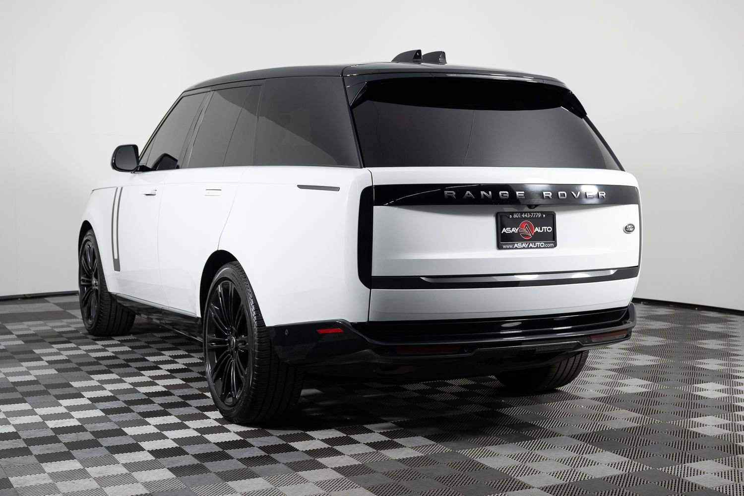 Used 2022 Land Rover Range Rover SE image 5
