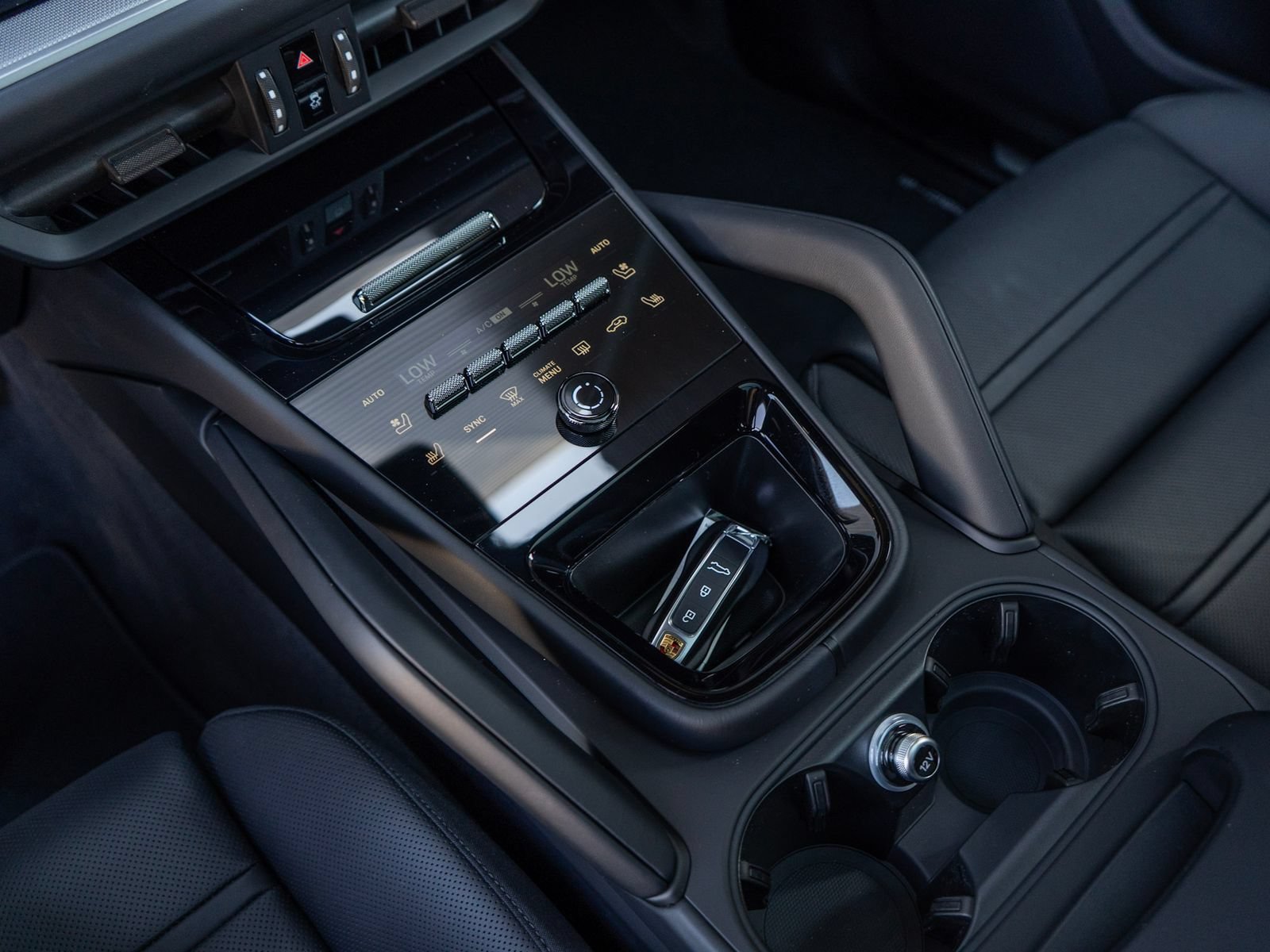 New 2026 Porsche Cayenne S AWD/4WD image 23