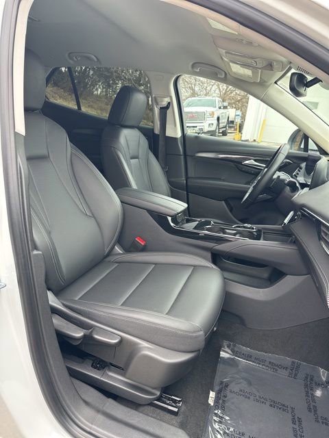 Used 2025 Buick Envision Preferred image 36